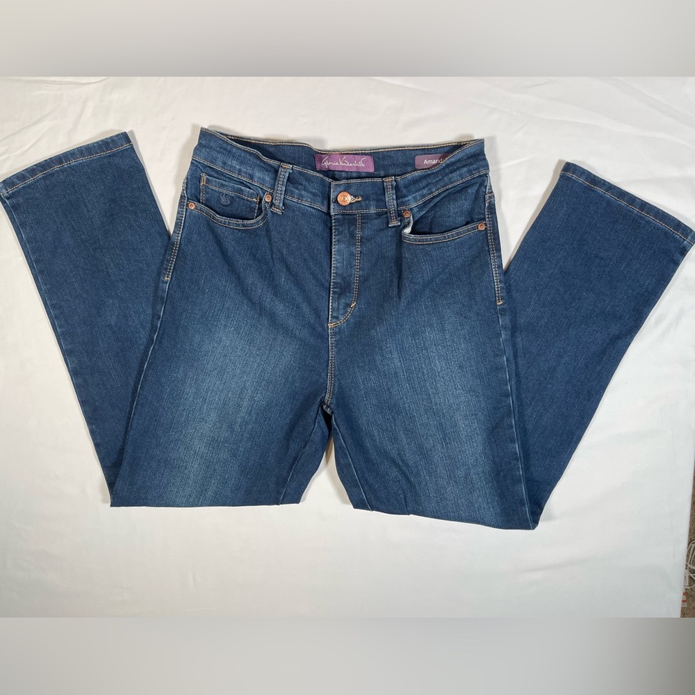 Classicore Gloria Vanderbilt Blue Straight Leg Jeans Classic Style NWOT size 10P